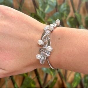 Everyday Wear Leaf Shape Metal Cuff Bracelet With Pearl- Rhodium